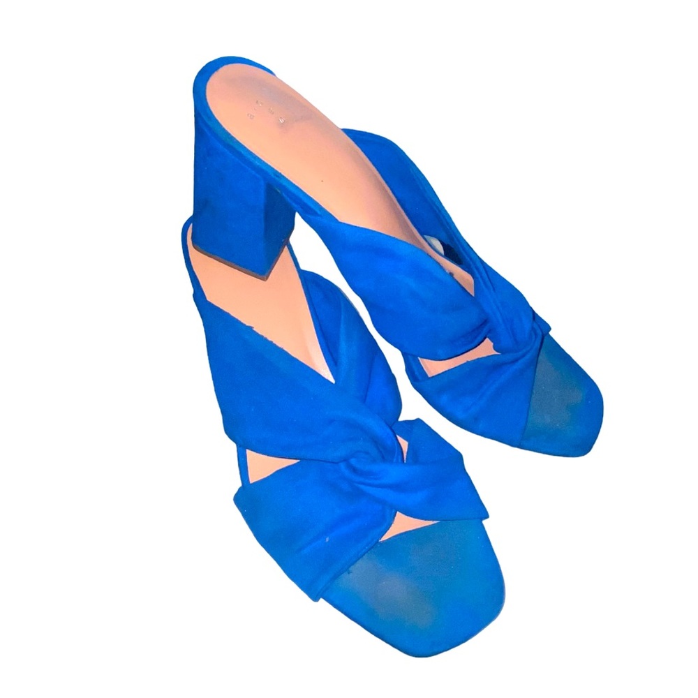 🌟🔥 BOGO Sale🔥🌟 a new day Blue Suede Mules